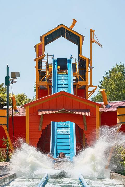 River Splash entra en la historia acuática del parque