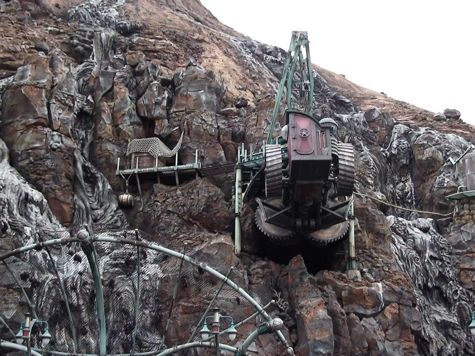 Mysterious Island: o reino escondido do capitão Nemo
