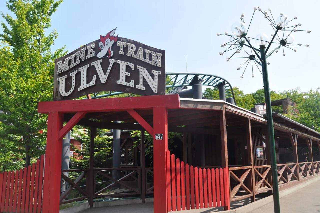 Tren de Mine Train Ulven en Bakken.
