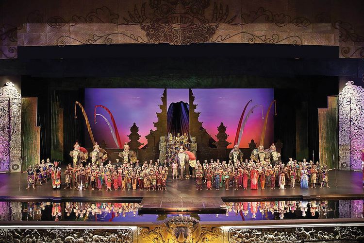 Finale of the Bali Agung show on the main stage of Bali Theatre.