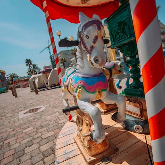 Mini Carousel
