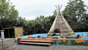 Balade en pirogue ad AcroJungle Outdoor.