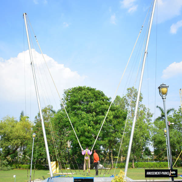 REVERSE BUNGEE à AATAPI Wonderland.