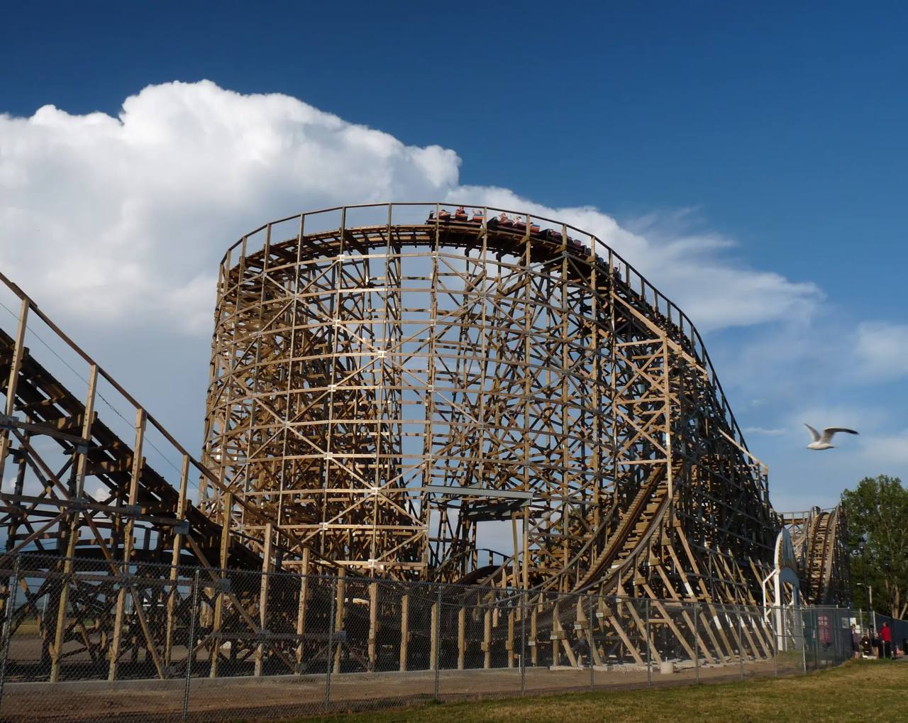 The wooden structure of Zippin Pippin at Bay Beach.