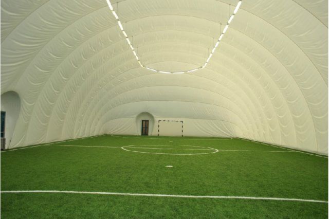 Terrains de football de Babushkin Park.