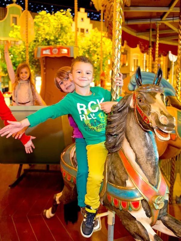 Merry-go-Round