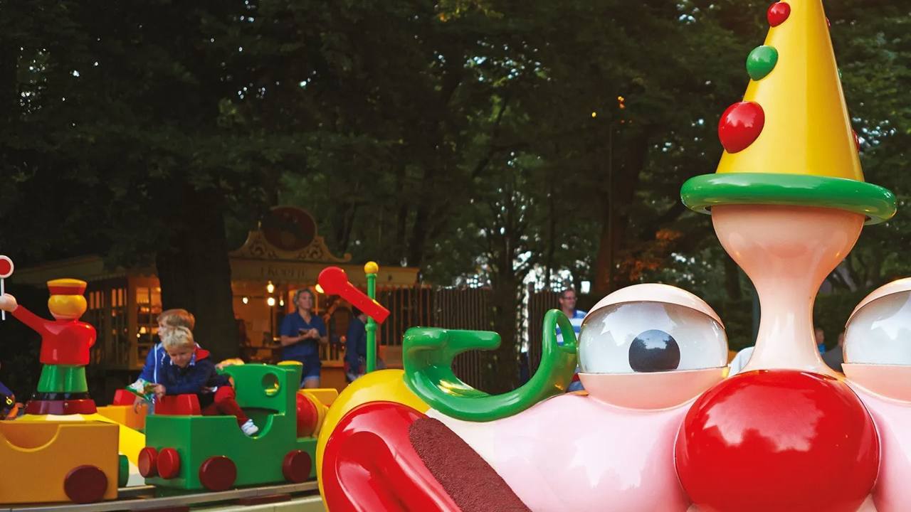 Kleuterhof en el parque Efteling.