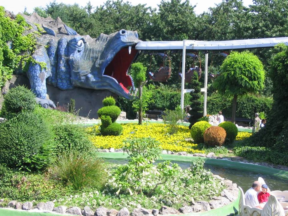 Gondelbahn 1001 Nacht, um fragmento desaparecido da história do Phantasialand